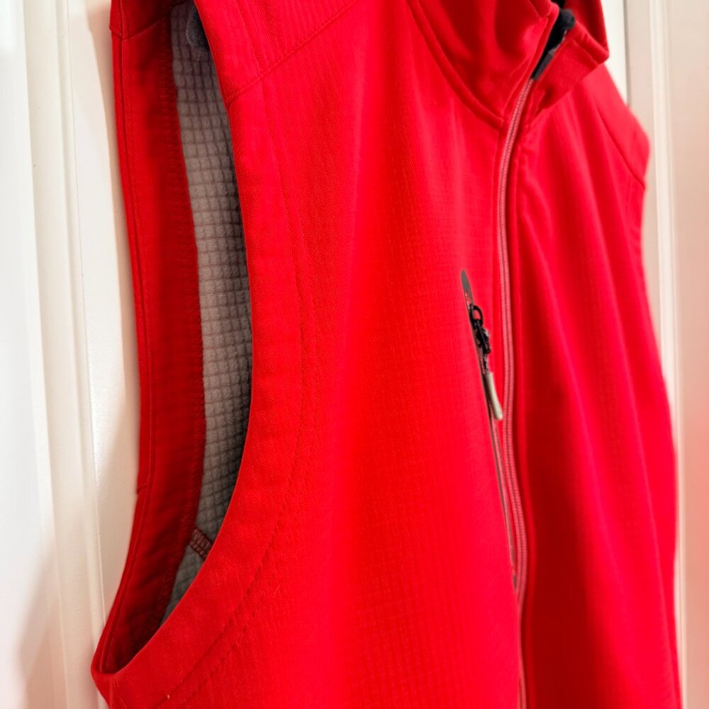 Zero Restriction Tour Series Golf Vest Men’s M Red - Picture 4 of 14